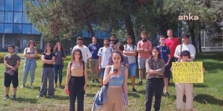 İTÜ'de öğrenciler yüzde 150 yemek zammını protesto etti