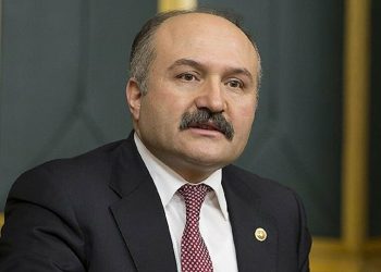 İYİ Partili Usta’dan MHP’li Karakaya’ya: Fitne çıkarmak istiyor