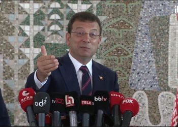 İmamoğlu: Erdoğan, belediye başkanıyken benim 4 katım kadar tatil yapmış