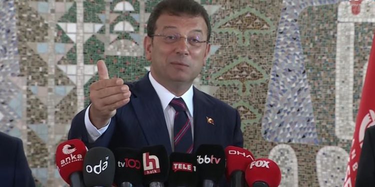 İmamoğlu: Erdoğan, belediye başkanıyken benim 4 katım kadar tatil yapmış