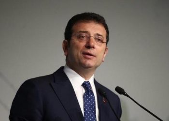 İmamoğlu’nun aile mezarlığının duvarına gamalı haç çizildi