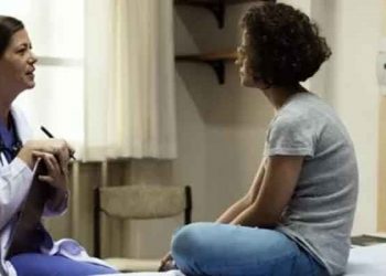 İngiltere'de doktorlara kadın hastalıklarıyla ilgili zorunlu eğitim verilecek