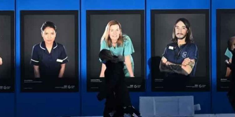 İngiltere’de sağlık çalışanı açığı ‘kamu sağlığını tehdit eder noktaya ulaştı’