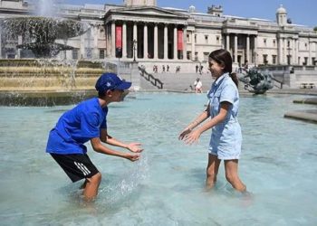 İngiltere,ülke tarihinin en yüksek sıcaklığını gördü