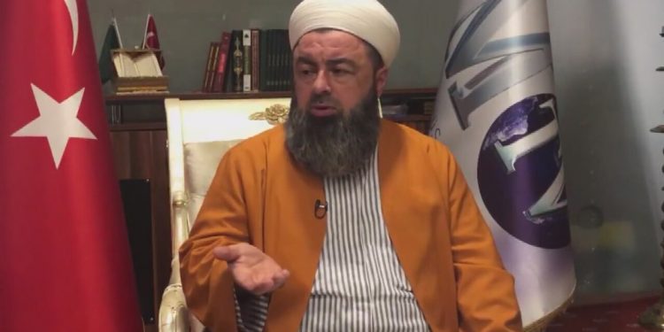 İsmailağa Cemaati’nde liderlik savaşı: Şeyhliğini ilan etti