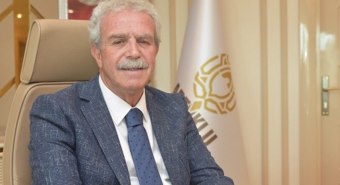 İsmi yolsuzluklarla gündeme gelen AKP’li başkan istifa etti