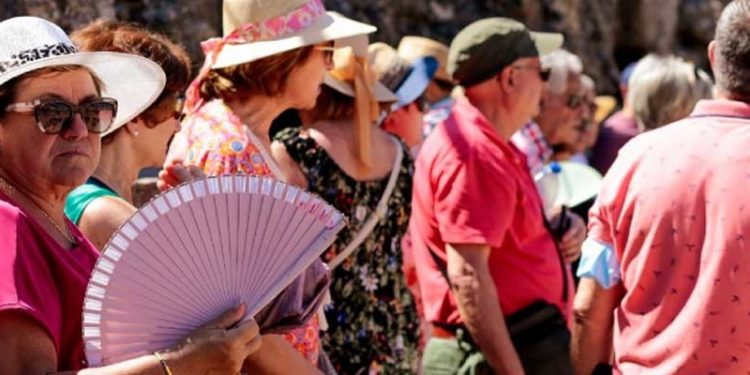 İspanyol basını: İspanya'da sıcak hava dalgası nedeniyle 360 kişi hayatını kaybetti