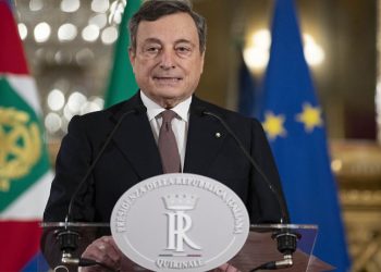 İtalya’da belediye başkanları Başbakan Draghi’ye 'istifa etme' çağrısı yaptı