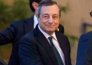 İtalya’da yüzlerce belediye başkanından Başbakan Draghi’ye çağrı: İstifa etme