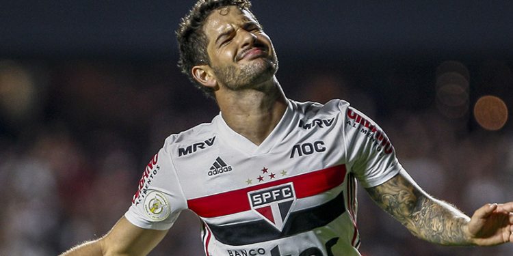 İtalyan basını duyurdu; "Pato Türkiye yolcusu!"