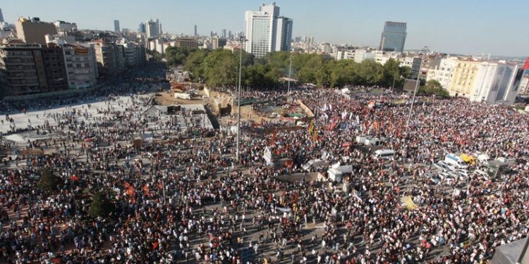 İtfaiye kayıtları gösterdi: Gezi olayları sırasında yakılan cami yok