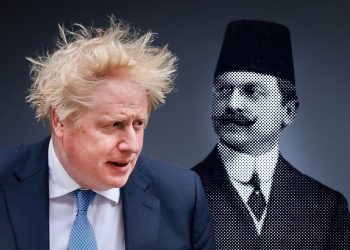Johnson mu tarihe geçecek yoksa dedesi ‘Artin Kemal’ mi?