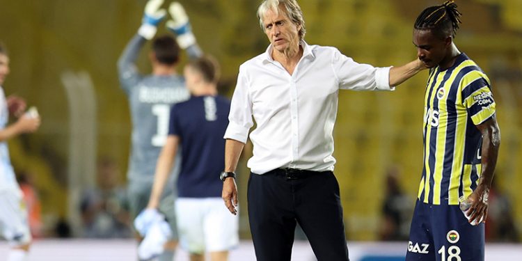 Jorge Jesus: Kırmızı kart, maçtaki kontrolümüzü etkiledi