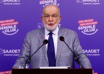 Karamollaoğlu: Kasanın dibi delindi, şu anda 54.5 milyar dolar eksi rezerv var; buna borç denir