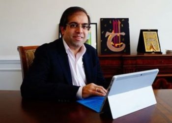 Kaşık&ccedil;ı'nın avukatı 'kara para'dan g&ouml;zaltına alındı