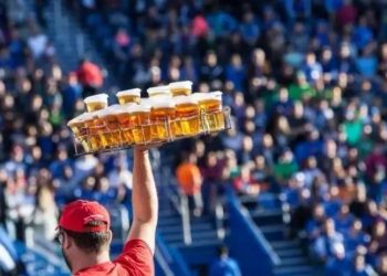 Katar, 2022 Dünya Kupası'nda içki satışına izin verdi