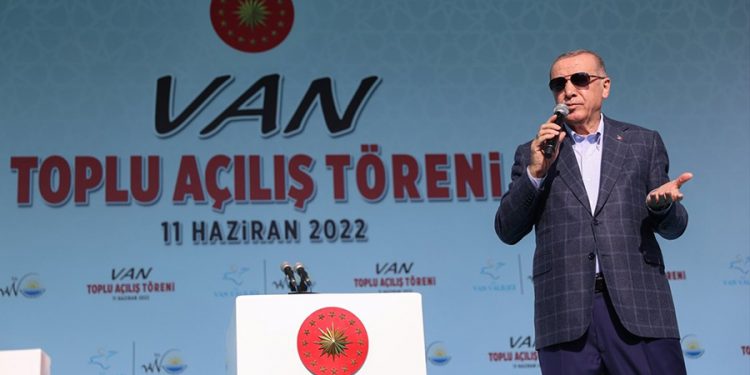 Kayyım belediyesi, Erdoğan’ın ‘toplu açılış’ töreni için 675 bin lira harcamış