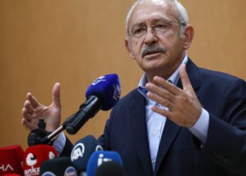 Kemal Kılıçdaroğlu'ndan Fahrettin Koca'ya yanıt: Meclisi olağanüstü toplantıya çağırdı