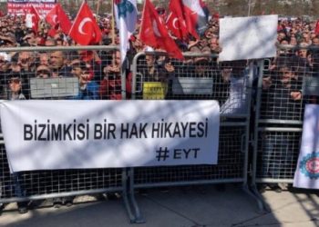 Kılı&ccedil;daroğlu&rsquo;nun &lsquo;loading&rsquo; tweetini g&ouml;ren &Ccedil;alışma Bakanı harekete ge&ccedil;ti