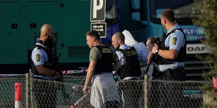 Kopenhag’da AVM’de silahlı saldırı: Çok sayıda ölü var