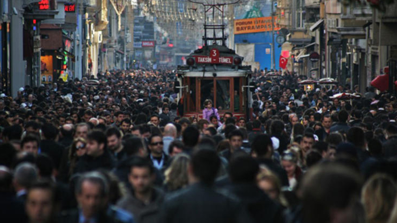 Koronavirüs Bilim Kurulu üyesi Prof. Dr. Yavuz: İstanbul'da ciddi bir patlama var