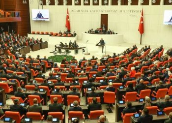 Kulis: Sansür yasası, seçim endişesi nedeniyle ertelendi