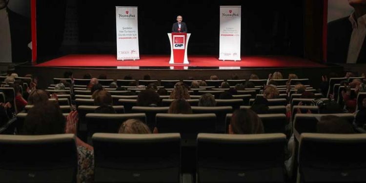 Kılıçdaroğlu kadınlara seslendi: Sizi erkeklere muhtaç etmeyecek bir düzeni kuracağım