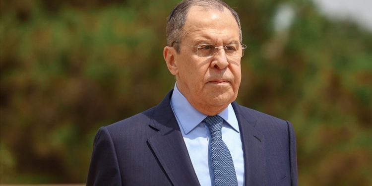 Lavrov: Ukrayna ve Türk meslektaşlarımızla tahıl sorunu konusunda müzakerelere hazırız