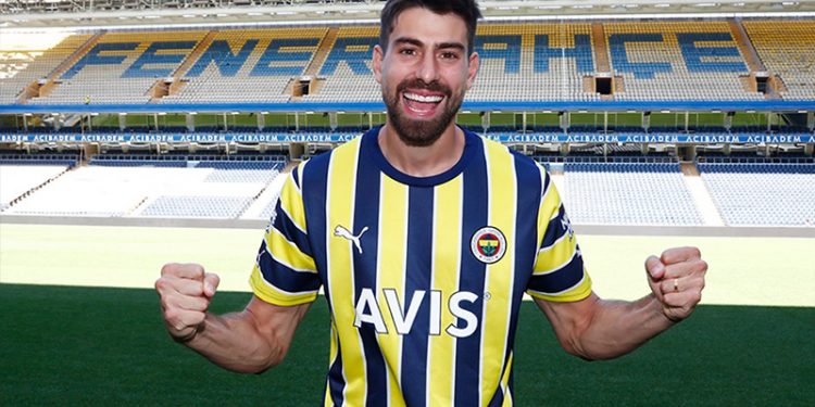 Luan Peres resmen Fenerbahçe'de