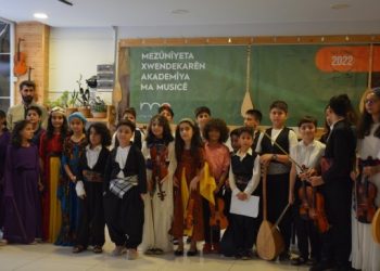 MA Müzik öğrencilerinden yaşıtlarına performans gösterisi