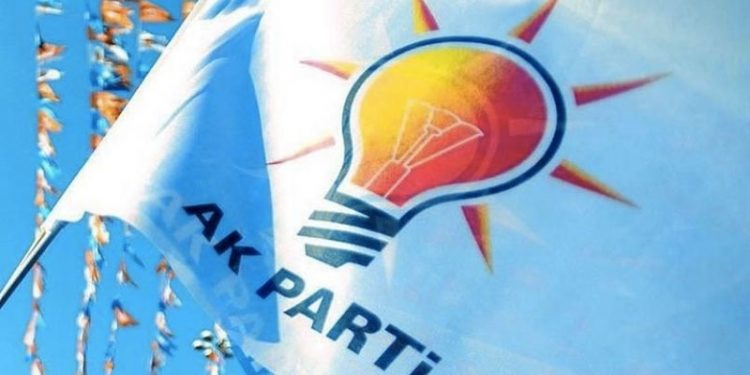 MAK Araştırma'nın sahibi Kulat'dan çarpıcı iddia: AKP 27 il başkanı ve yönetimini değiştirecek