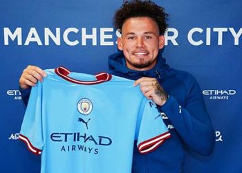 Manchester City, Kalvin Phillips'e imzayı attırdı