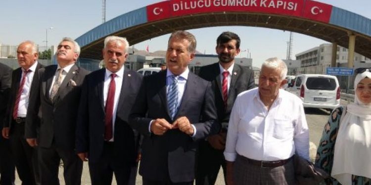 Mustafa Sarıgül: Ülkemizdeki sığınmacılar NATO üyesi ülkeler arasında eşit oranda dağıtılsın