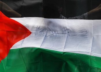 Nablus'ta, eski Filistin Başbakan Yardımcısı Şair'e silahlı saldırı