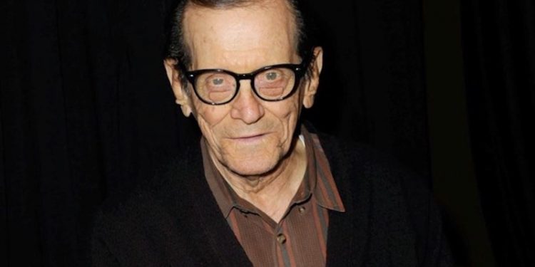 Nazilere karşı savaşmış olan oyuncu Joe Turkel vefat etti