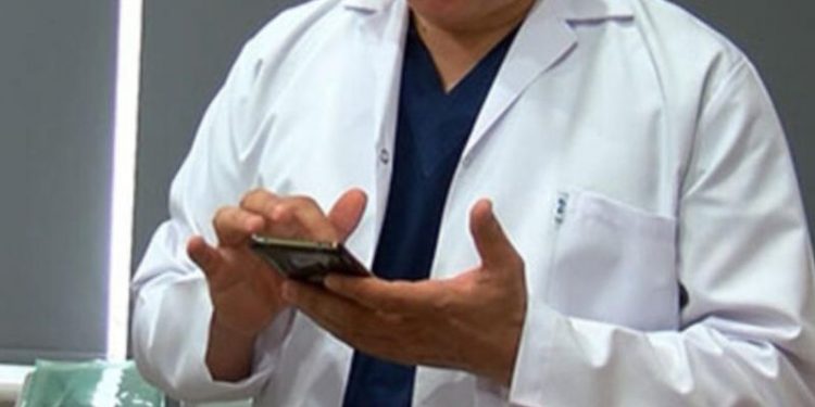 Ordu'da iki doktor Twitter paylaşımları nedeniyle açığa alındı