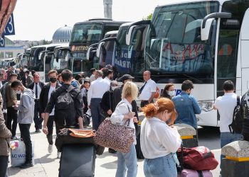 Otobüs yolculuklarına uçak modeli geldi