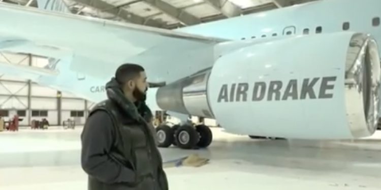 Özel uçağının 20 dakikadan kısa uçuşlar yapması insanları kızdırmıştı; Drake'in savunması daha da tepki çekti