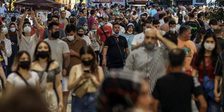 Prof. Dr. Pala: Altıncı dalga yaşanıyor, test sayıları az, müsterih olmayalım önlem alalım