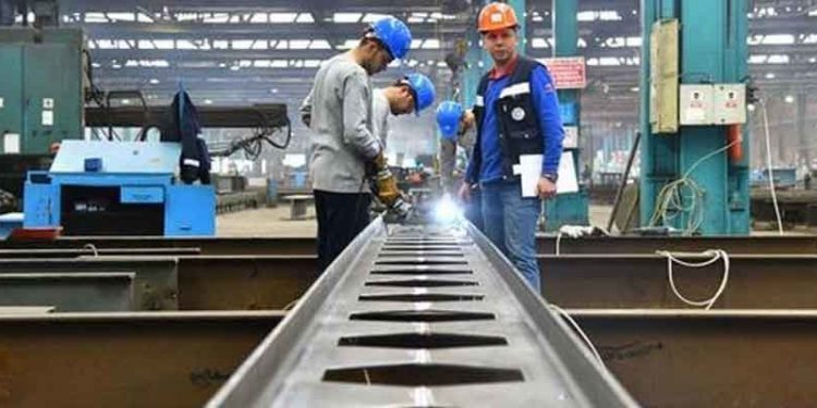 Reel sektör güveni 2 yılın en düşük seviyesinde