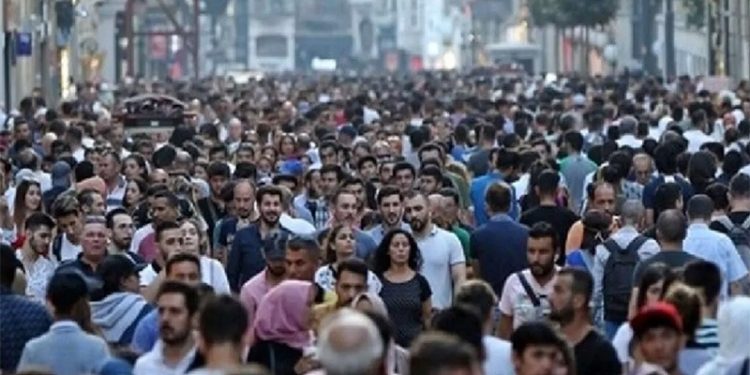 Reuters dünyaya böyle sundu: Erdoğan'sız bir Türkiye bilmeyen gençler sandığa gidecek