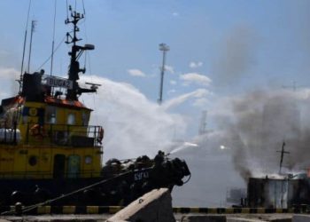 Rusya bu defa Mıkolayiv limanını vurdu