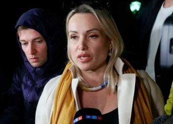 Rusya'da gazeteci Marina Ovsyannikova'ya kısa süreli gözaltı