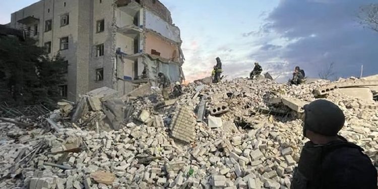 Rusya’dan Ukrayna’ya roket saldırısı: 15 ölü, 6 yaralı