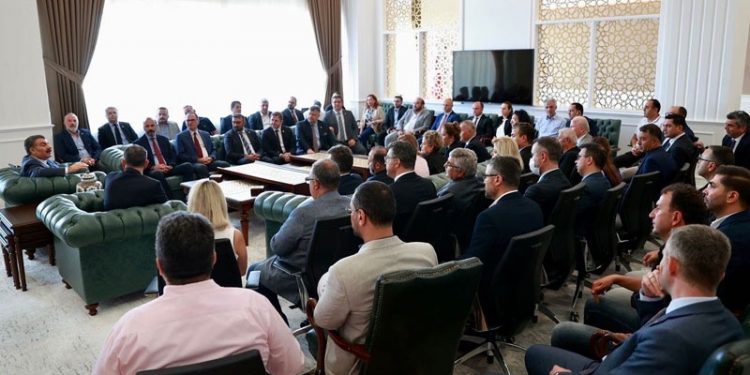 Sağlık Bakanı Koca, eczanelere ilişkin alınan yeni kararları açıkladı