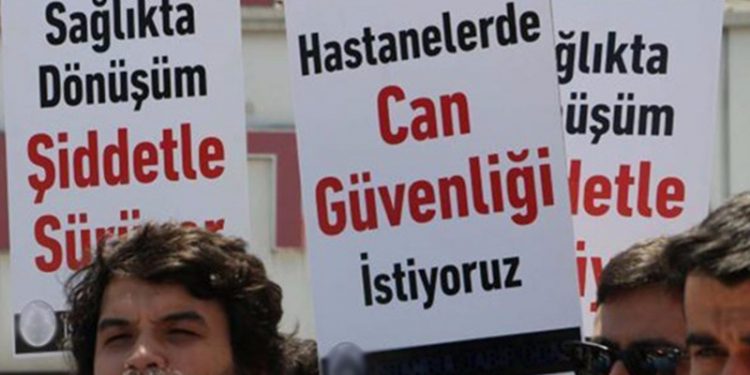 Sağlıkta şiddet nedeniyle ‘süresiz iş bırakma’ eylemi gündemde