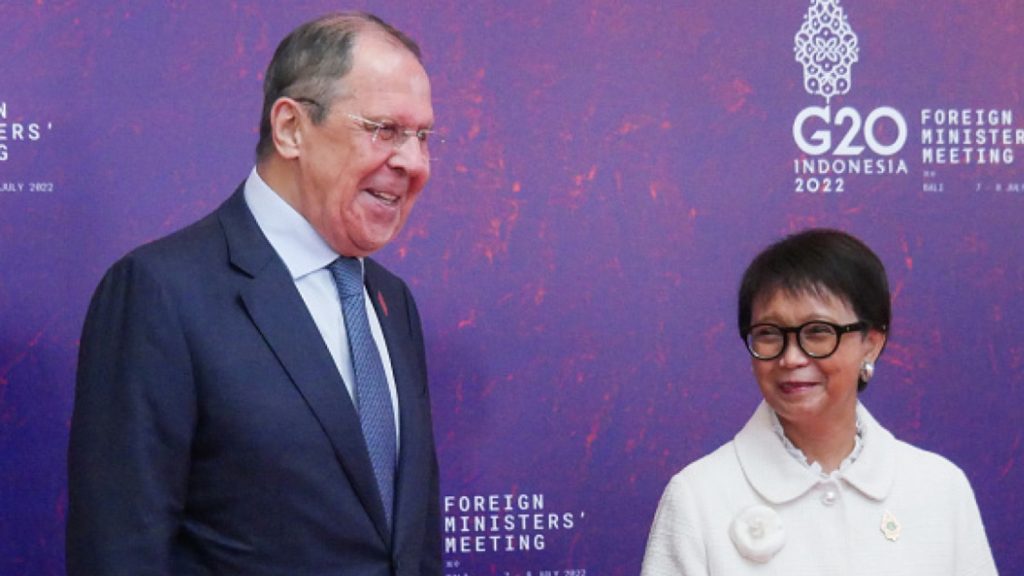 "Sergey Lavrov, G20 Dışişleri Bakanları Zirvesi'nde Moskova'nın Ukrayna işgalinin eleştirildiği oturumlardan çıktı"