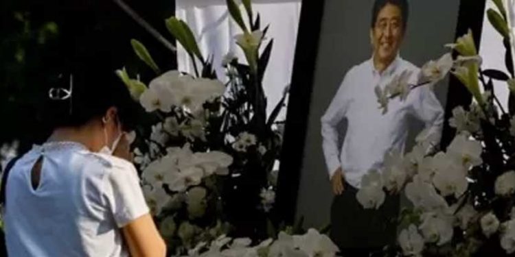 Şinzo Abe'den sonra Japonya nasıl bir yol izleyecek?