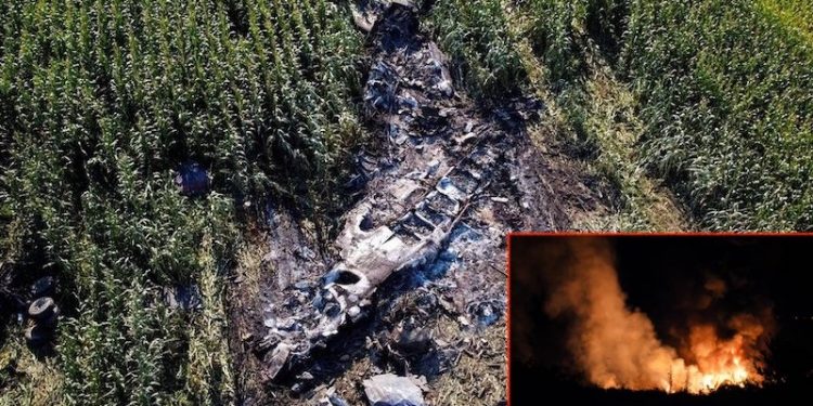 Sırbistan Savunma Bakanı: Yunanistan'da düşen uçak Bangladeş'e silah taşıyordu