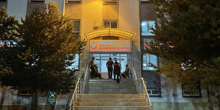 Sivas’ta gıda zehirlenmesi: 104 kişi hastaneye başvurdu